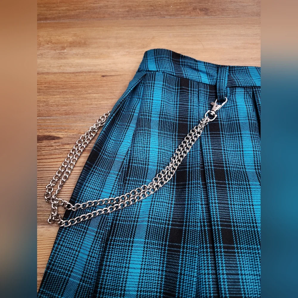 Hot Topic Mini Skirt Women's M Teal Plaid Pleated Chain